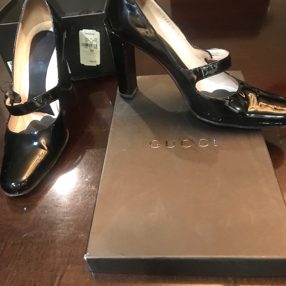 Gucci shoe - Picture 2 of 4